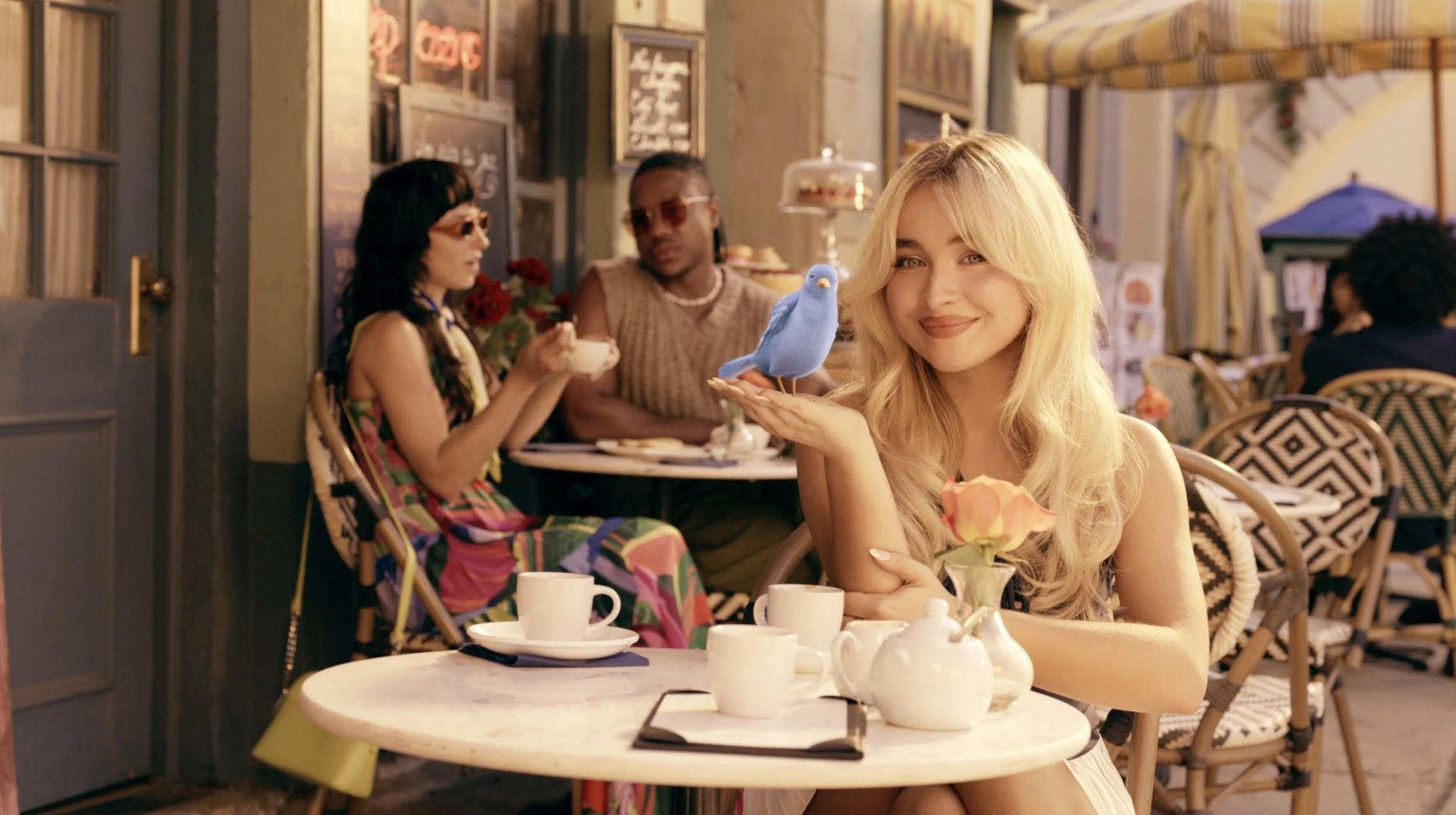 Sabrina+Carpenter_Espresso+